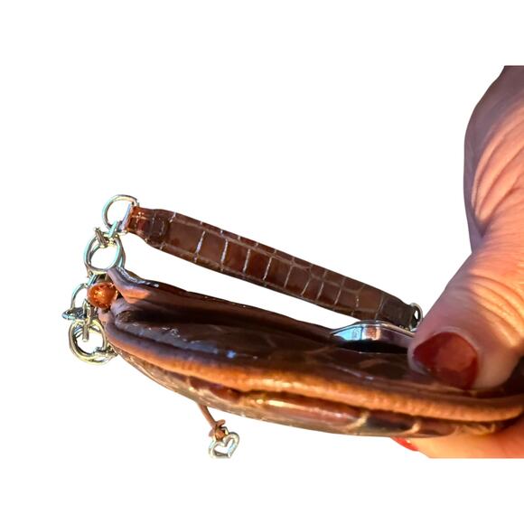 Brighton brown patent shoulderbag - Picture 8 of 10